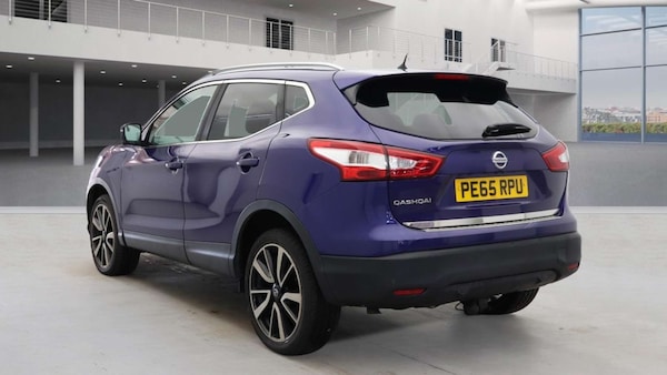 Used Nissan Qashqai 2015 for sale - 76118358: Photo 3