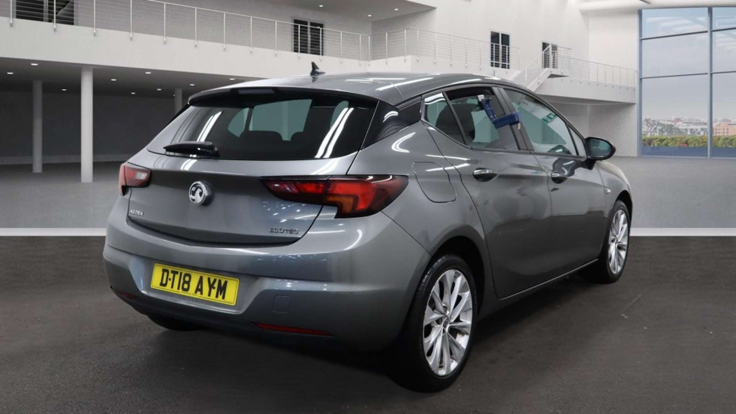 Used Vauxhall Astra 2018 for sale - 77022490: Photo 4
