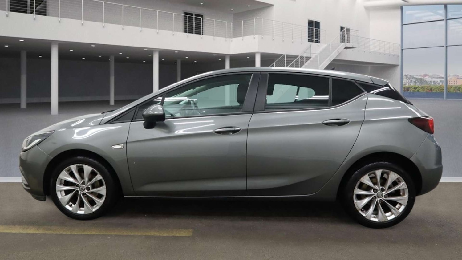 Used Vauxhall Astra 2018 for sale - 77022490: Photo 6