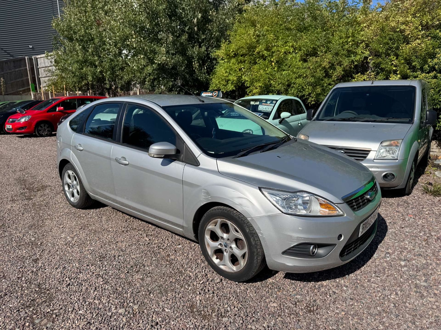 Used Ford Focus 2010 for sale - 76384177: Photo 1