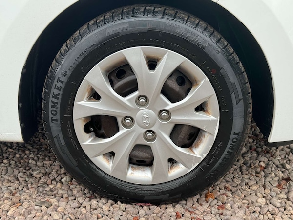 Used Hyundai i10 2015 for sale - 75326804: Photo 22