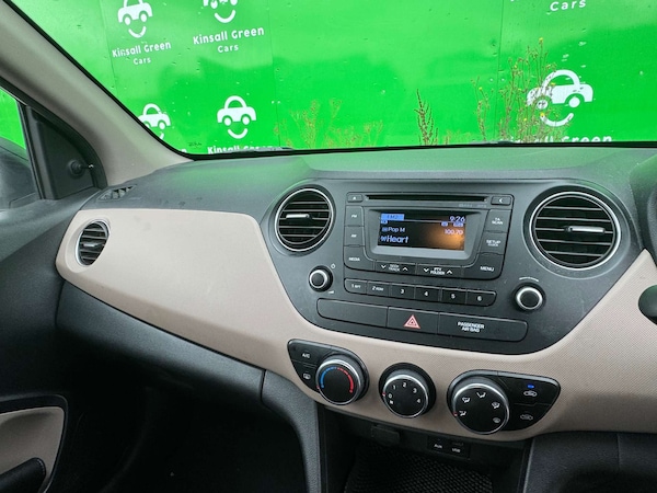 Used Hyundai i10 2015 for sale - 75326804: Photo 35