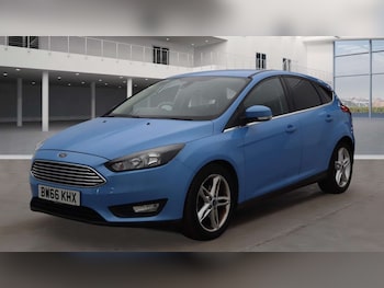 Used Ford Focus 2016 for sale - 76082869: Photo 2