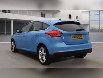 Used Ford Focus 2016 for sale - 76082869: Photo 3