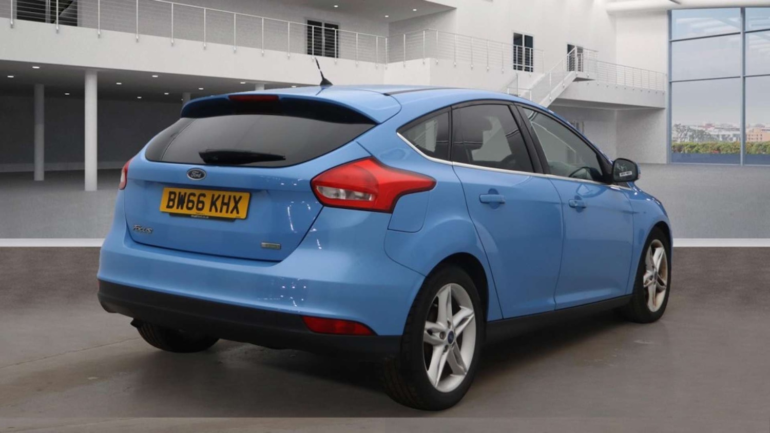Used Ford Focus 2016 for sale - 76082869: Photo 4