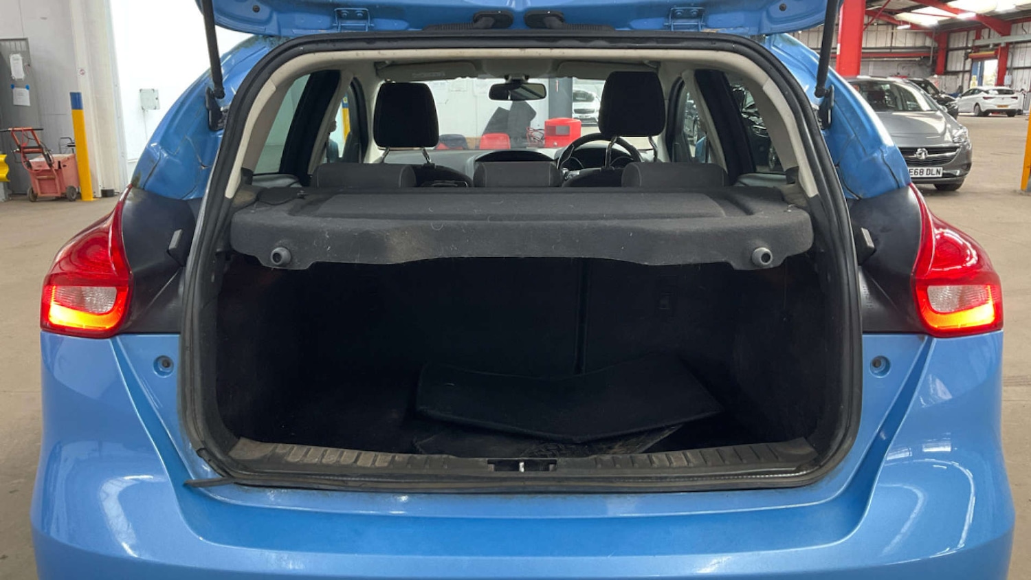 Used Ford Focus 2016 for sale - 76082869: Photo 7