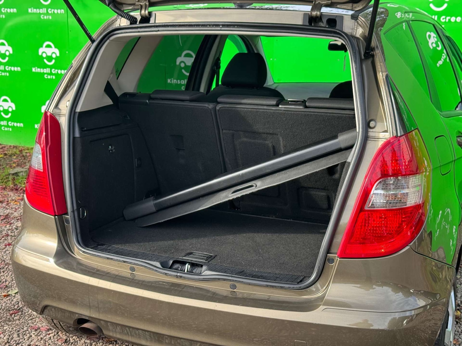 Used Mercedes-Benz A-Class 2009 for sale - 76384174: Photo 19