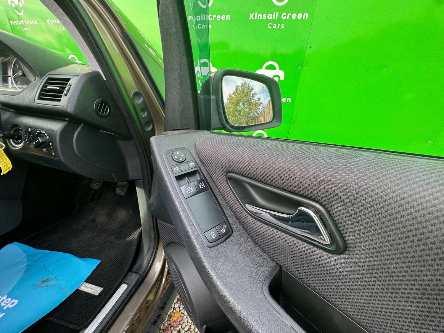 Used Mercedes-Benz A-Class 2009 for sale - 76384174: Photo 39