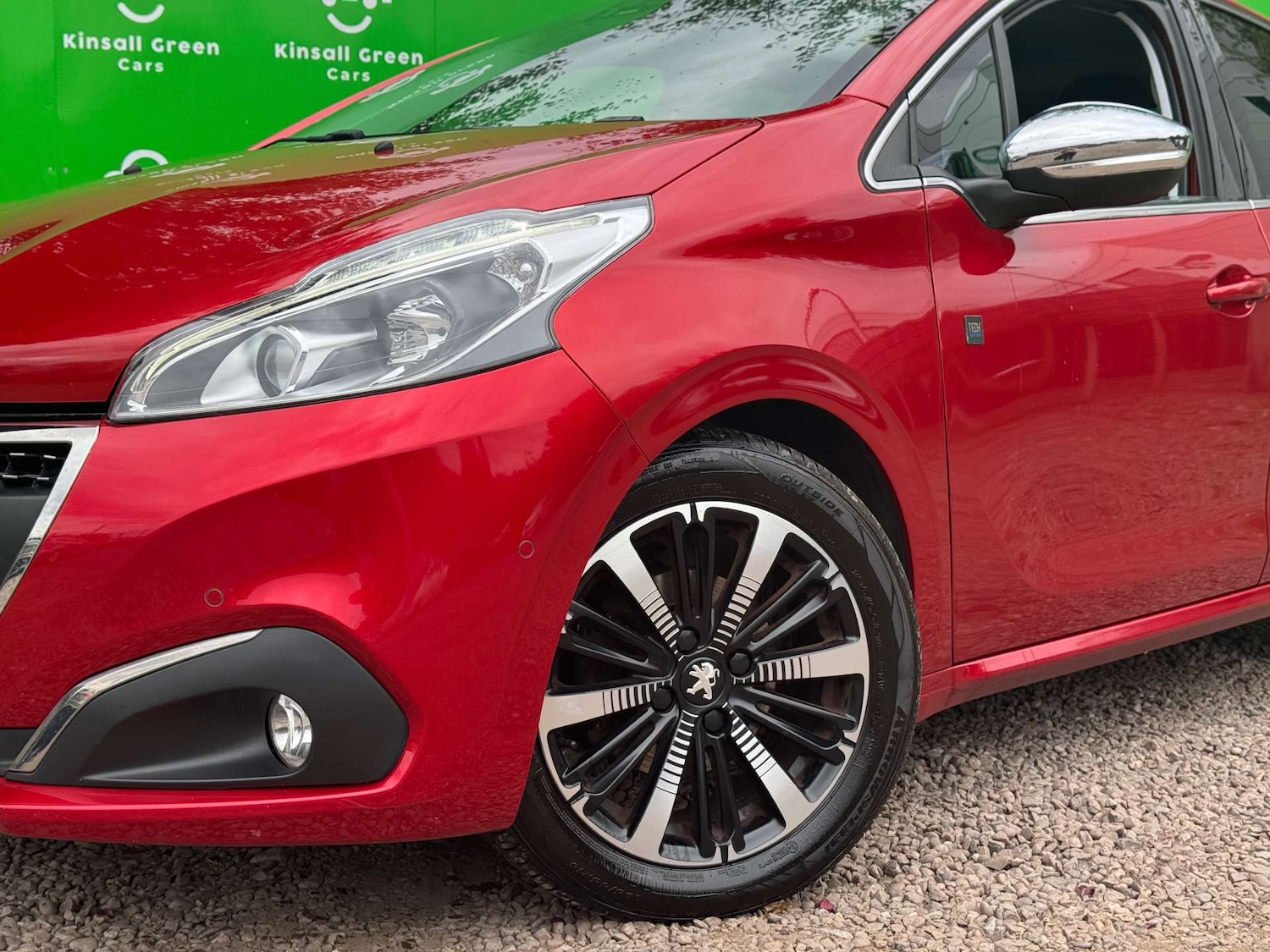 Used Peugeot 208 2018 for sale - 76601908: Photo 5