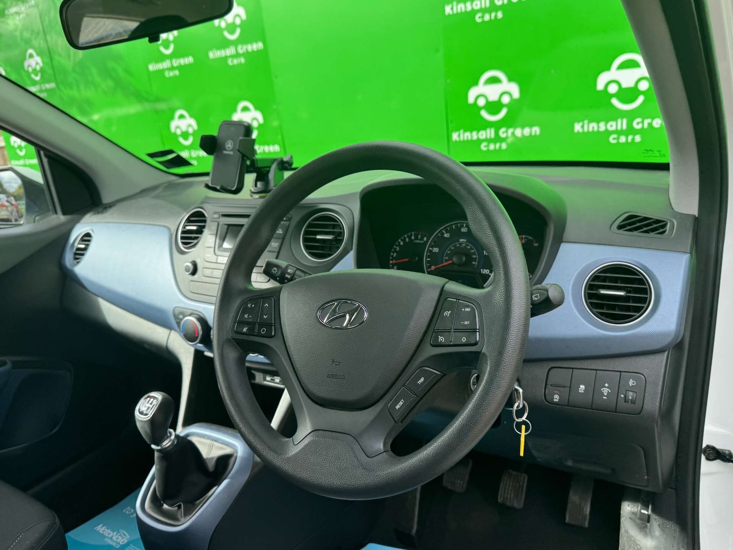 Used Hyundai i10 2016 for sale - 76097153: Photo 28