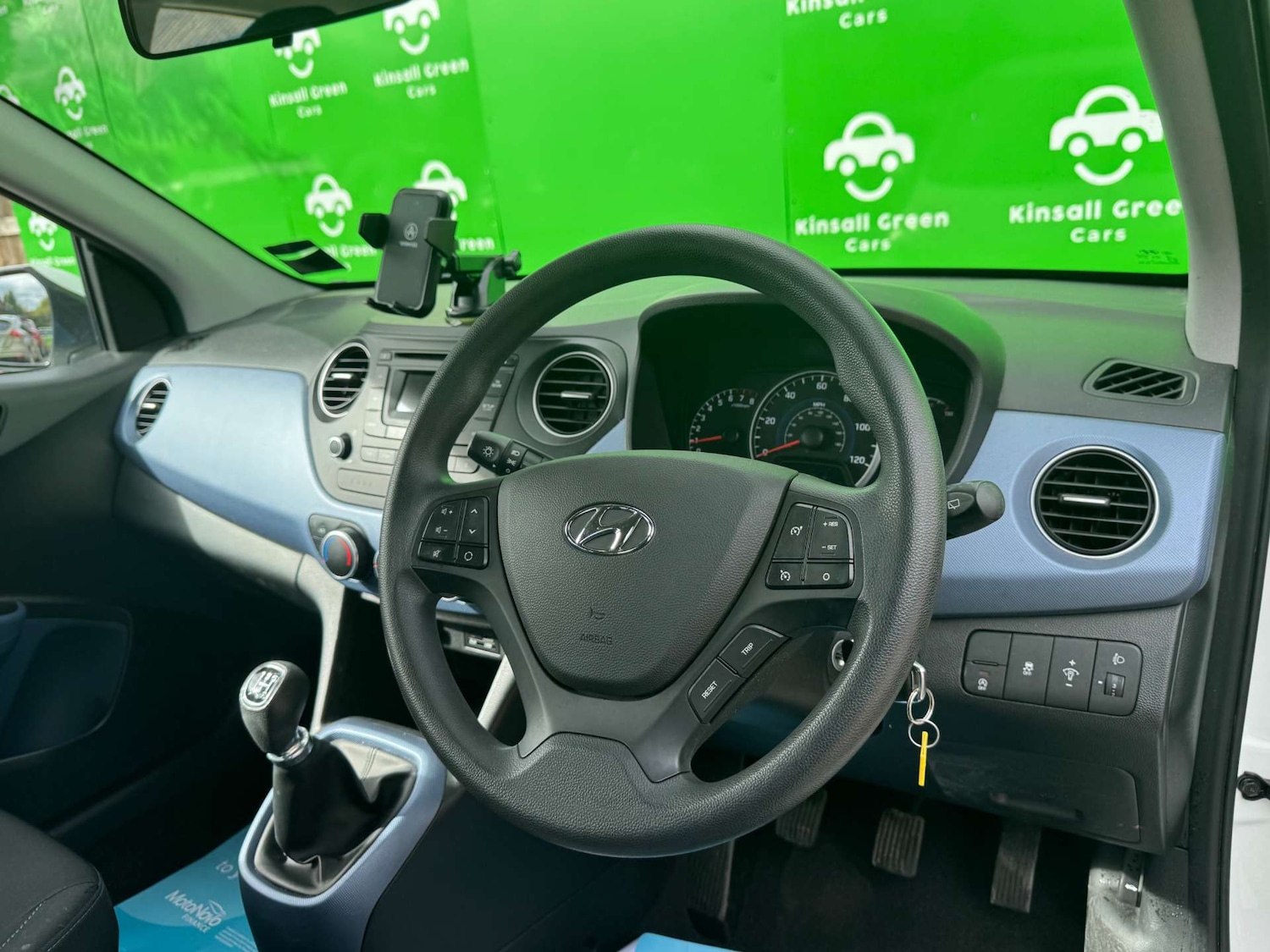 Used Hyundai i10 2016 for sale - 76097153: Photo 29