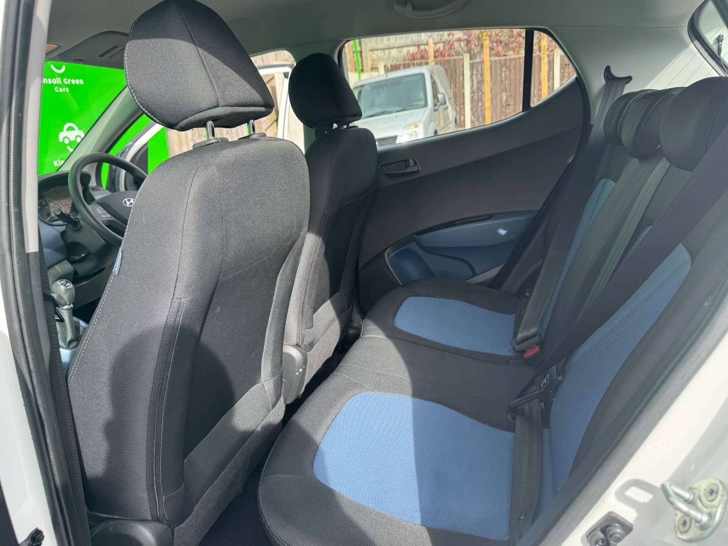 Used Hyundai i10 2016 for sale - 76097153: Photo 35