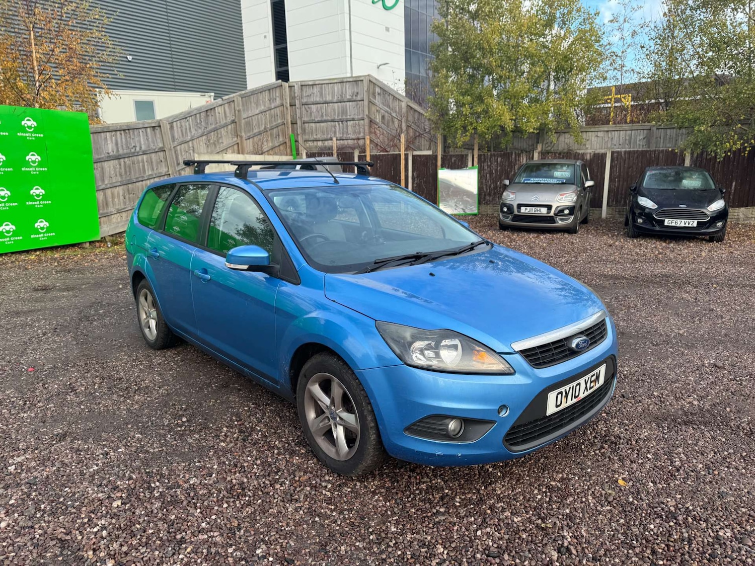 Used Ford Focus 2010 for sale - 76918181: Photo 2