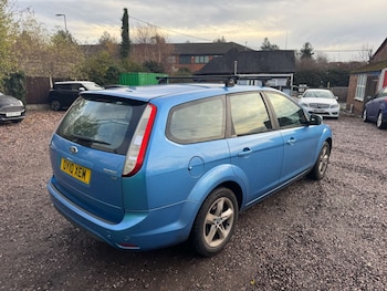 Used Ford Focus 2010 for sale - 76918181: Photo