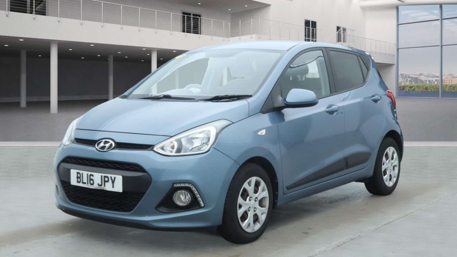 Used Hyundai i10 2016 for sale - 76554481: Photo 3