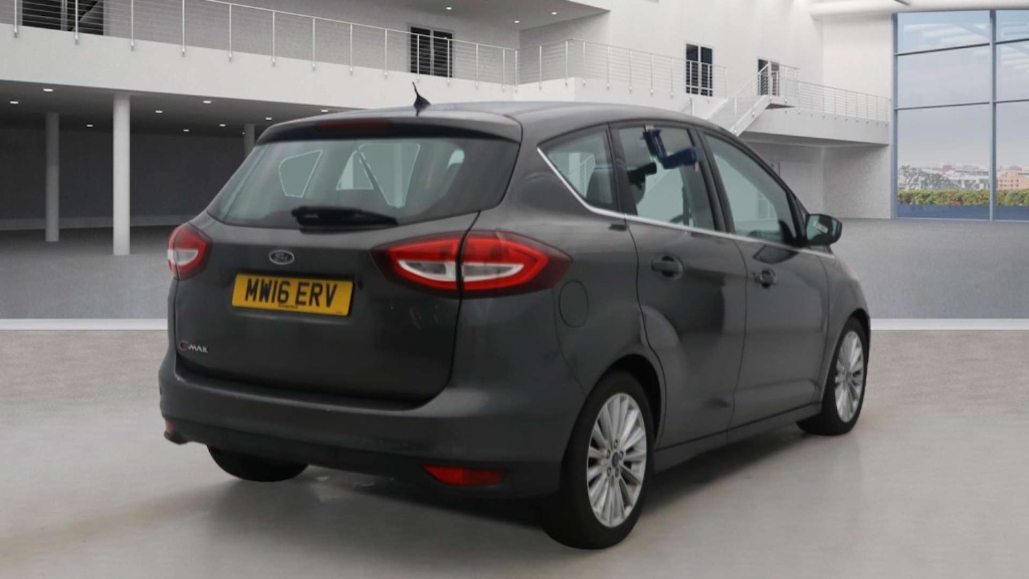 Used Ford C-Max 2016 for sale - 76611764: Photo 4