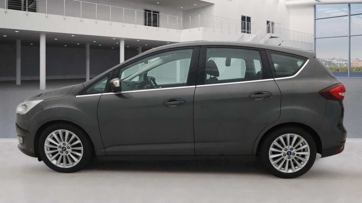 Used Ford C-Max 2016 for sale - 76611764: Photo 6