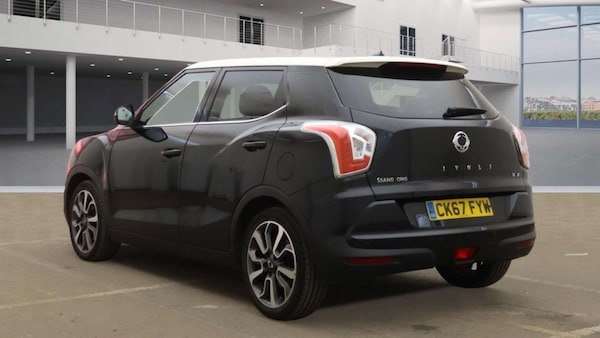 Used Ssangyong Tivoli 2017 for sale - 76157433: Photo 3