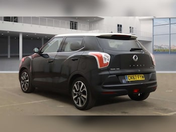 Used Ssangyong Tivoli 2017 for sale - 76157433: Photo 3