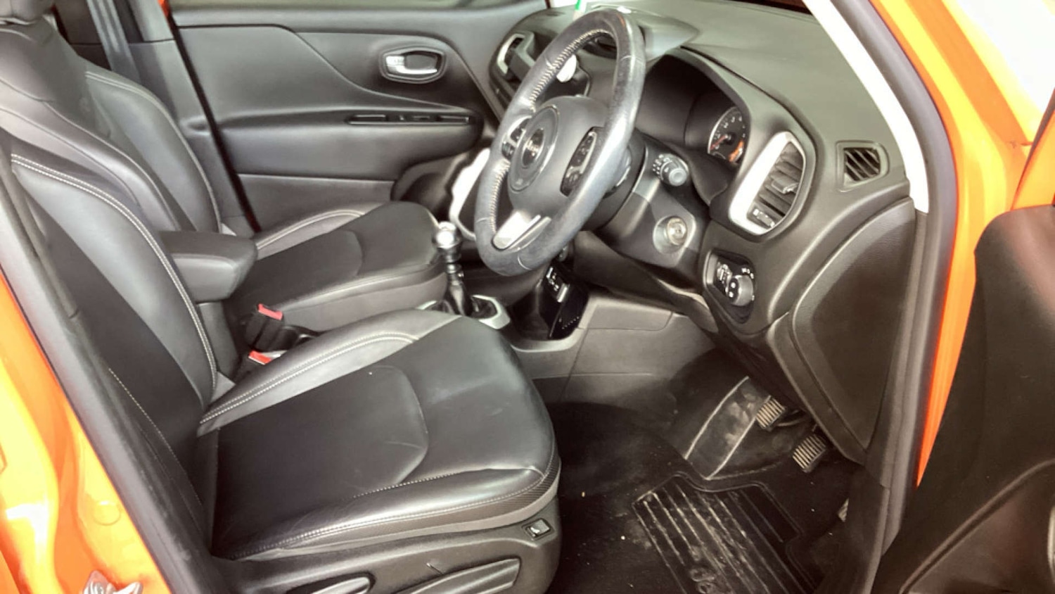 Used Jeep Renegade 2016 for sale - 76148242: Photo 9