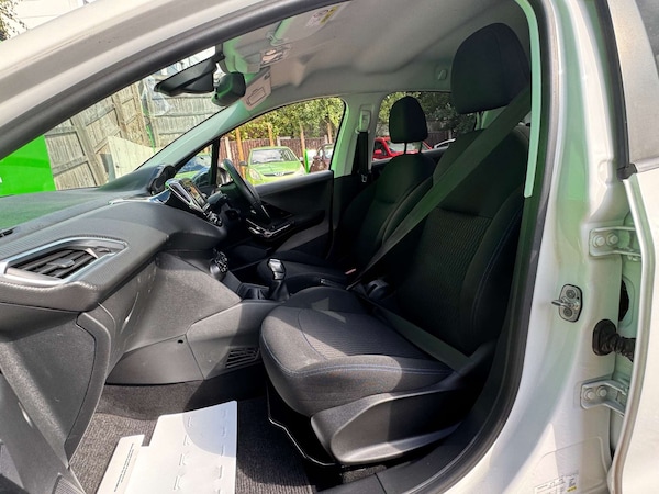 Used Peugeot 208 2019 for sale - 75650471: Photo 22