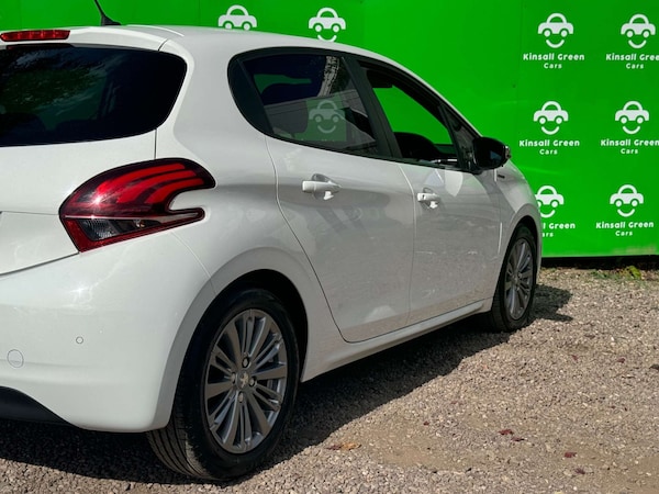 Used Peugeot 208 2019 for sale - 75650471: Photo 7