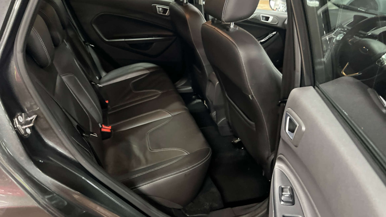 Used Ford Fiesta 2017 for sale - 76669269: Photo 9