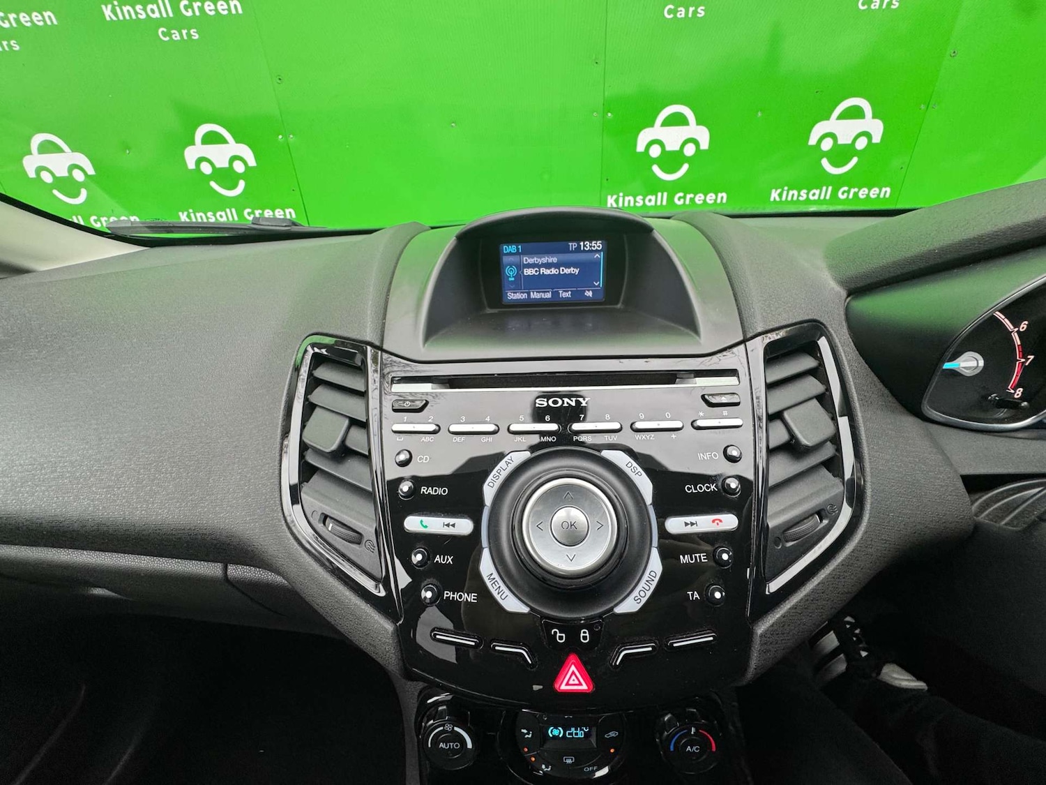 Used Ford Fiesta 2017 for sale - 76495889: Photo 41