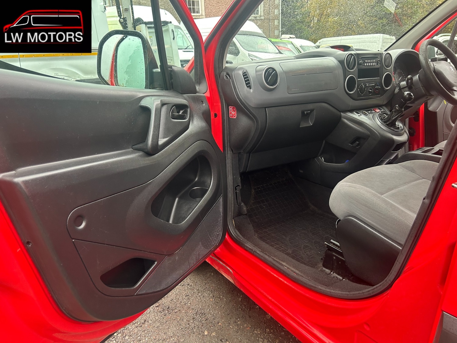 Used Peugeot Partner 2012 for sale - 76507374: Photo 10