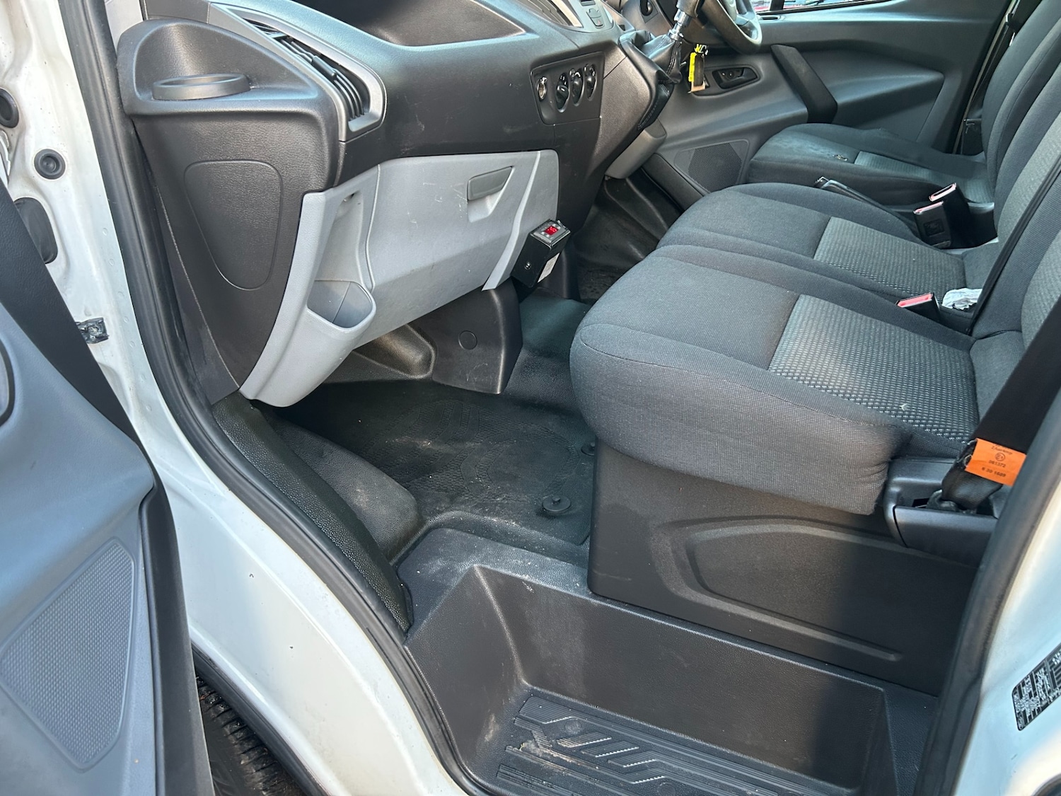 Used Ford Transit Custom 2016 for sale - 76428535: Photo 13