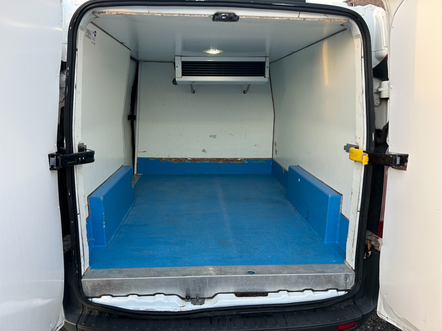 Used Ford Transit Custom 2016 for sale - 76428535: Photo 8