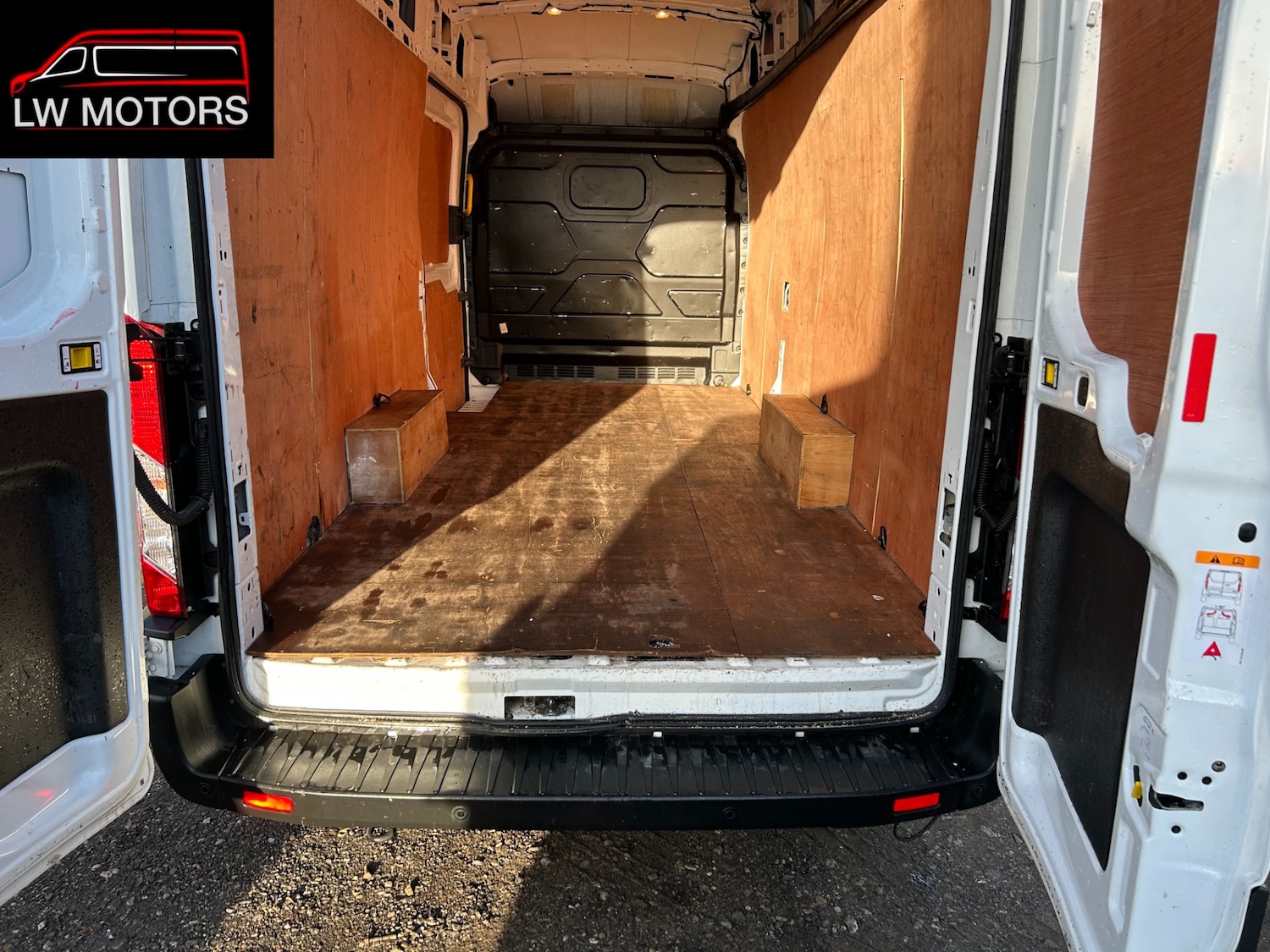 Used Ford Transit 2024 for sale - 77160076: Photo 7