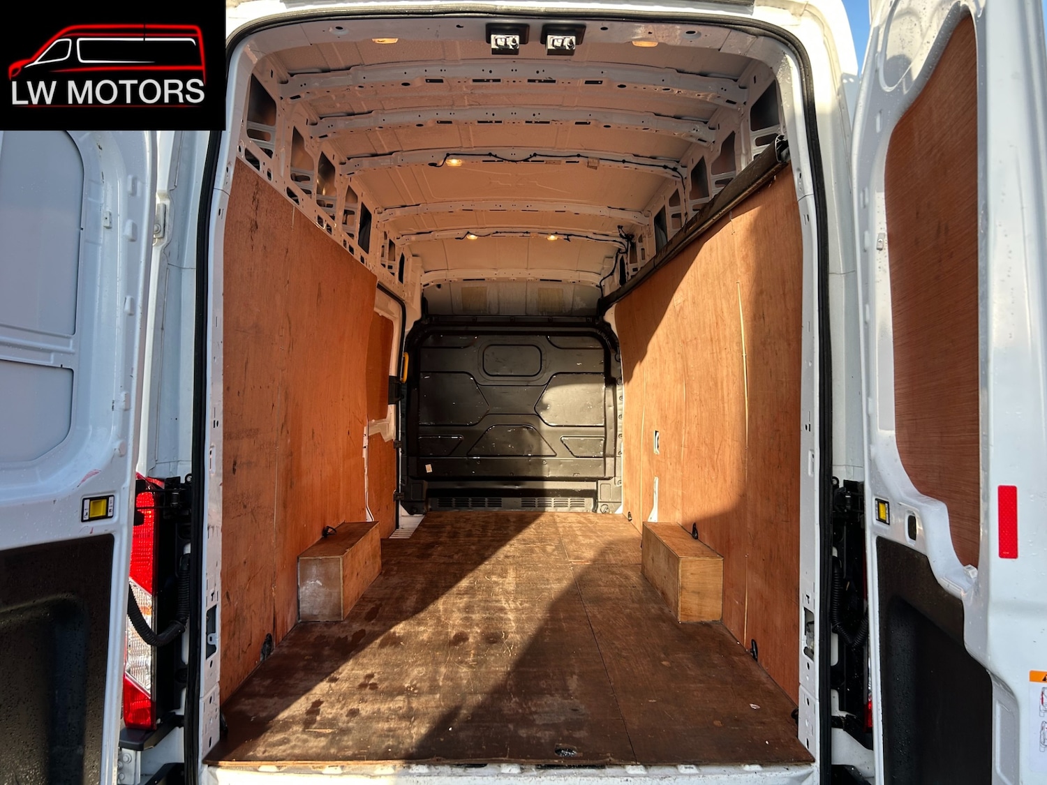 Used Ford Transit 2024 for sale - 77160076: Photo 8