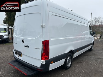 Used Mercedes-Benz Sprinter 2024 for sale - 77805424: Photo