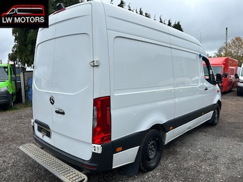 Used Mercedes-Benz Sprinter 2019 for sale - 76220570: Photo