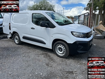 Used Vauxhall Combo 2024 for sale - 78617639: Photo