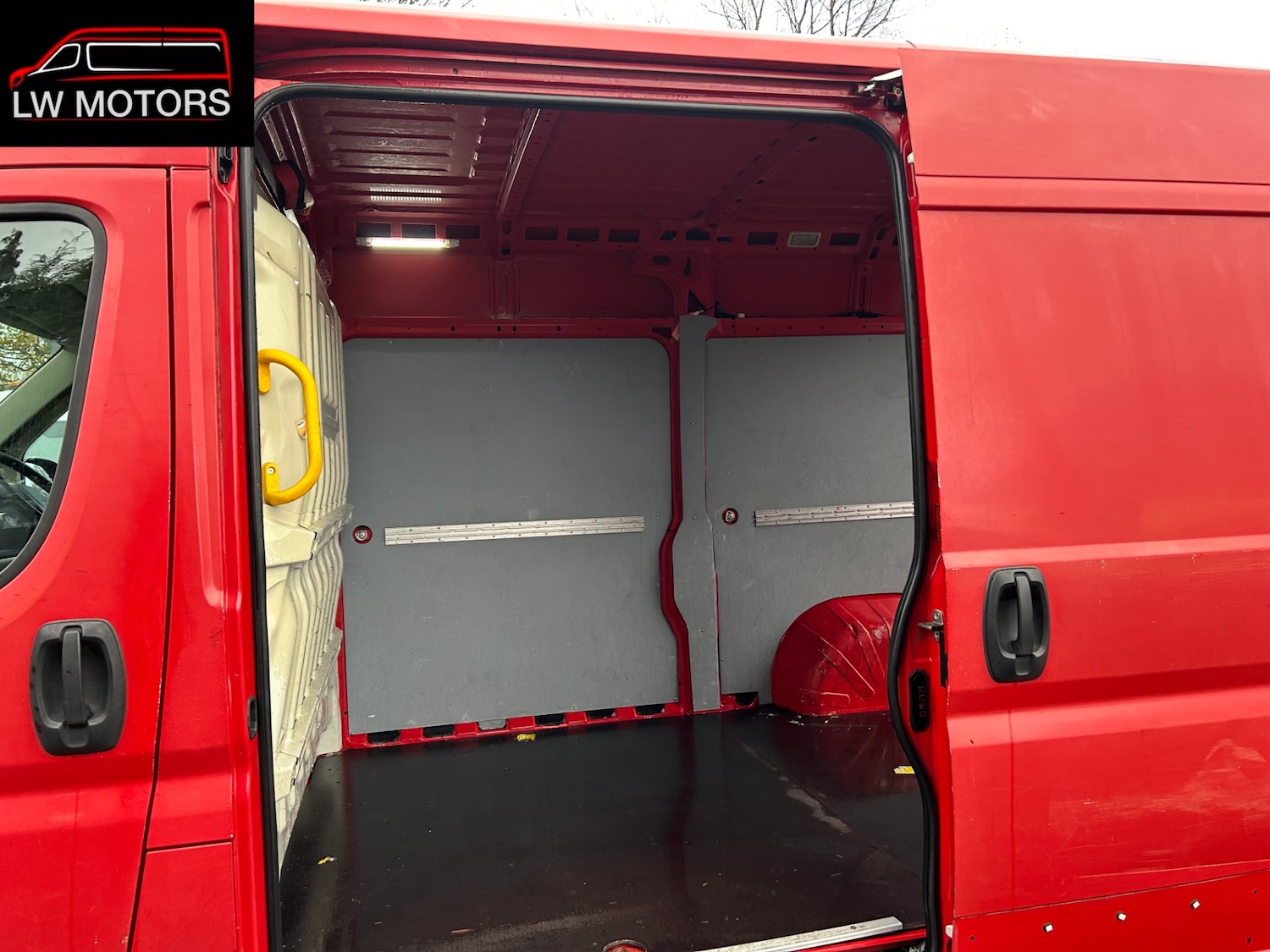 Used Peugeot Boxer 2014 for sale - 76507360: Photo 8