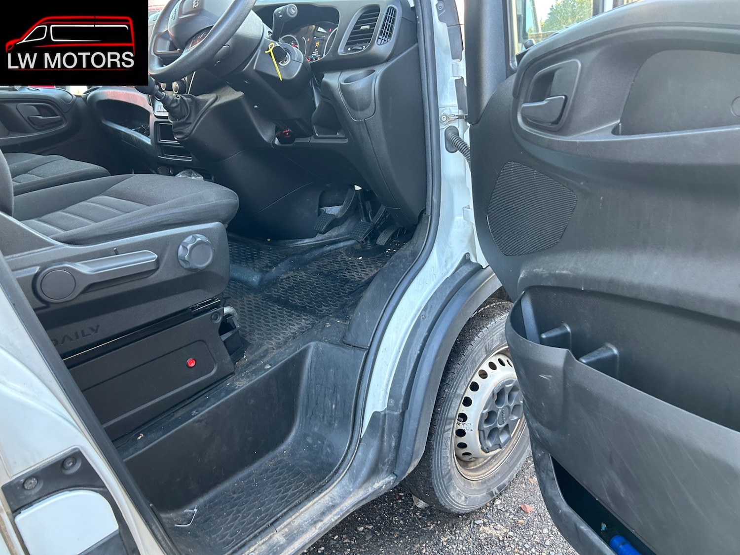 Used Iveco Daily 2023 for sale - 76780476: Photo 9