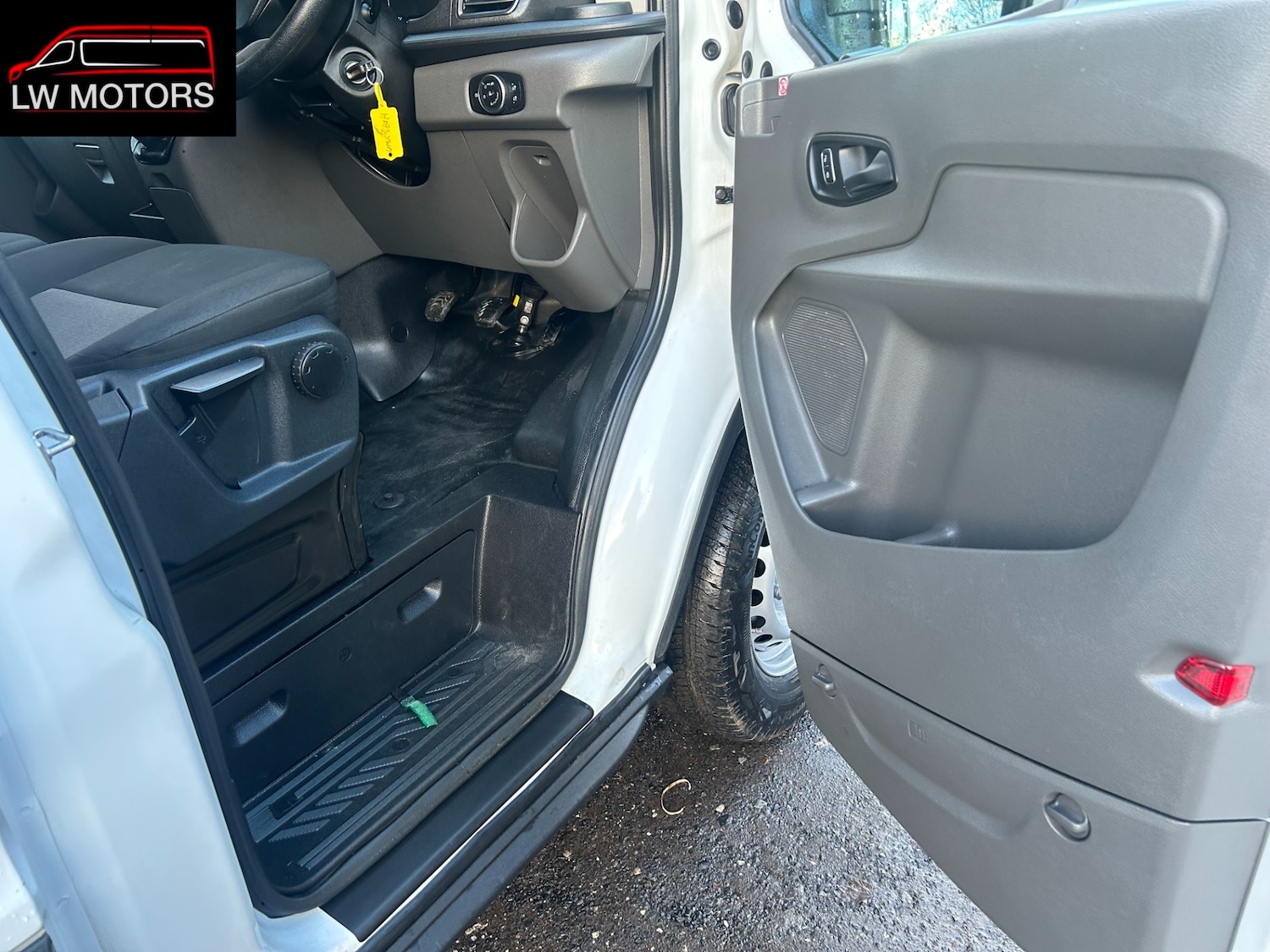 Used Ford Transit 2023 for sale - 77391747: Photo 12