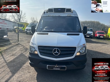 Used Mercedes-Benz Sprinter 2018 for sale - 77973785: Photo