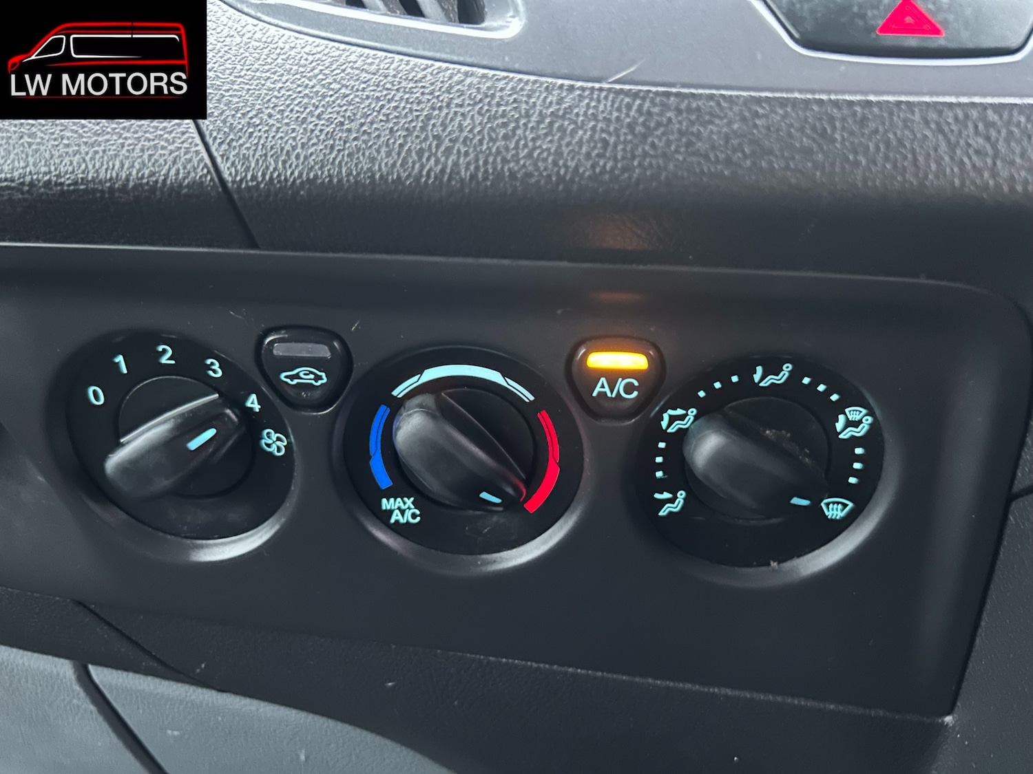 Used Ford Transit Custom 2017 for sale - 76544977: Photo 20