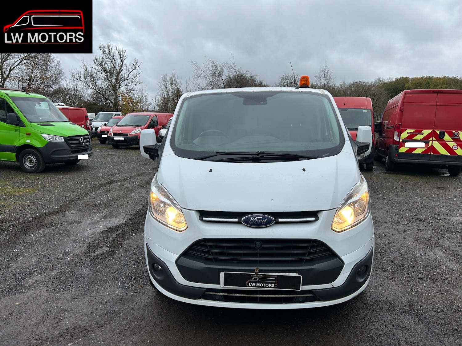 Used Ford Transit Custom 2017 for sale - 76544977: Photo 3
