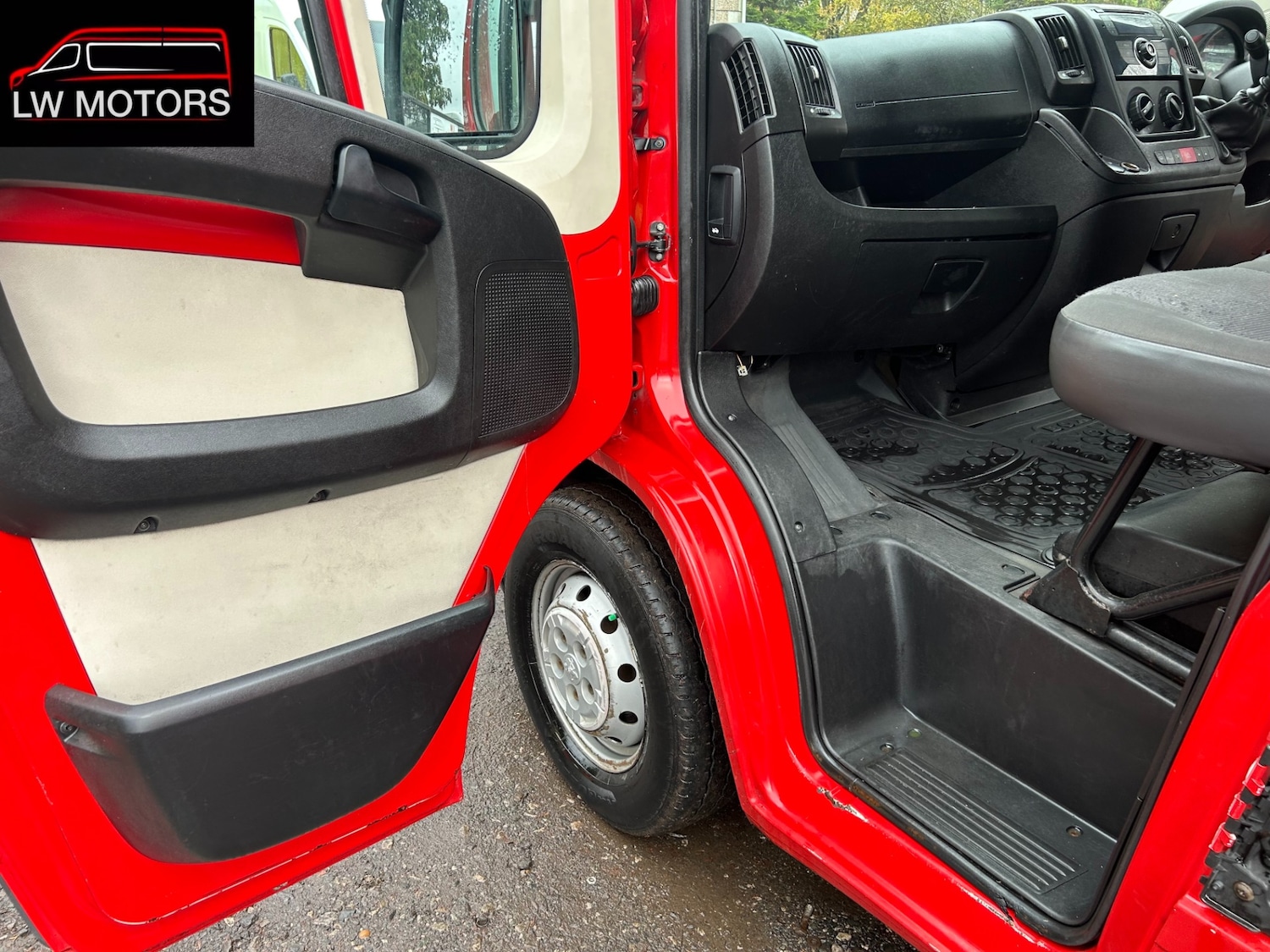 Used Peugeot Boxer 2014 for sale - 76506109: Photo 9