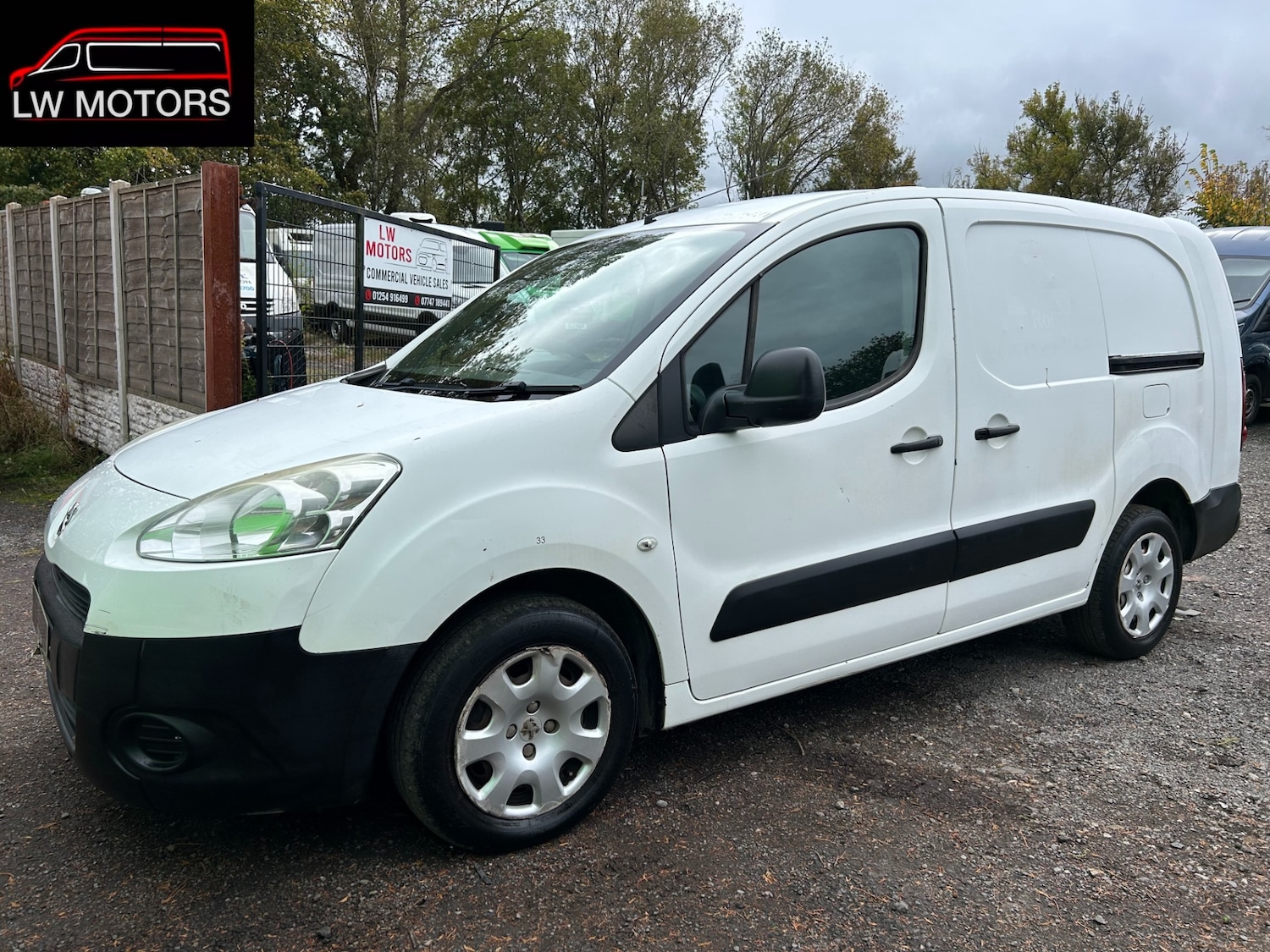 Used Peugeot Partner 2013 for sale - 76231629: Photo 1