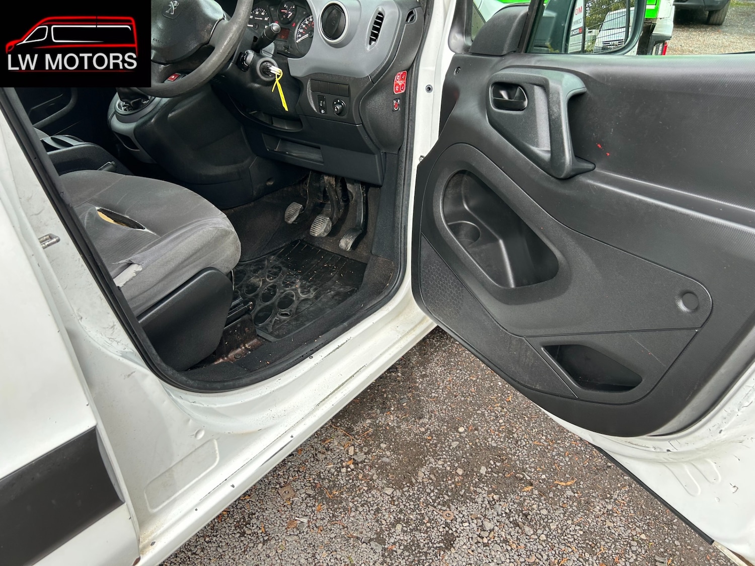 Used Peugeot Partner 2013 for sale - 76231629: Photo 12