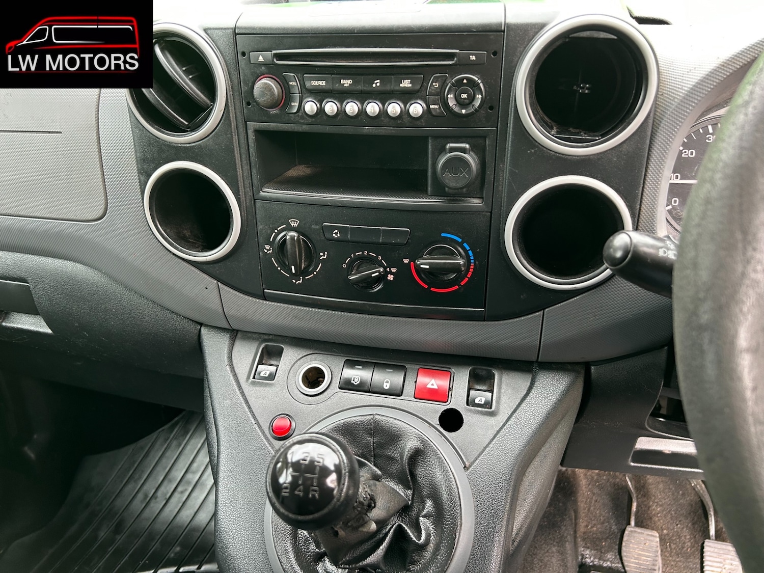 Used Peugeot Partner 2013 for sale - 76231629: Photo 13