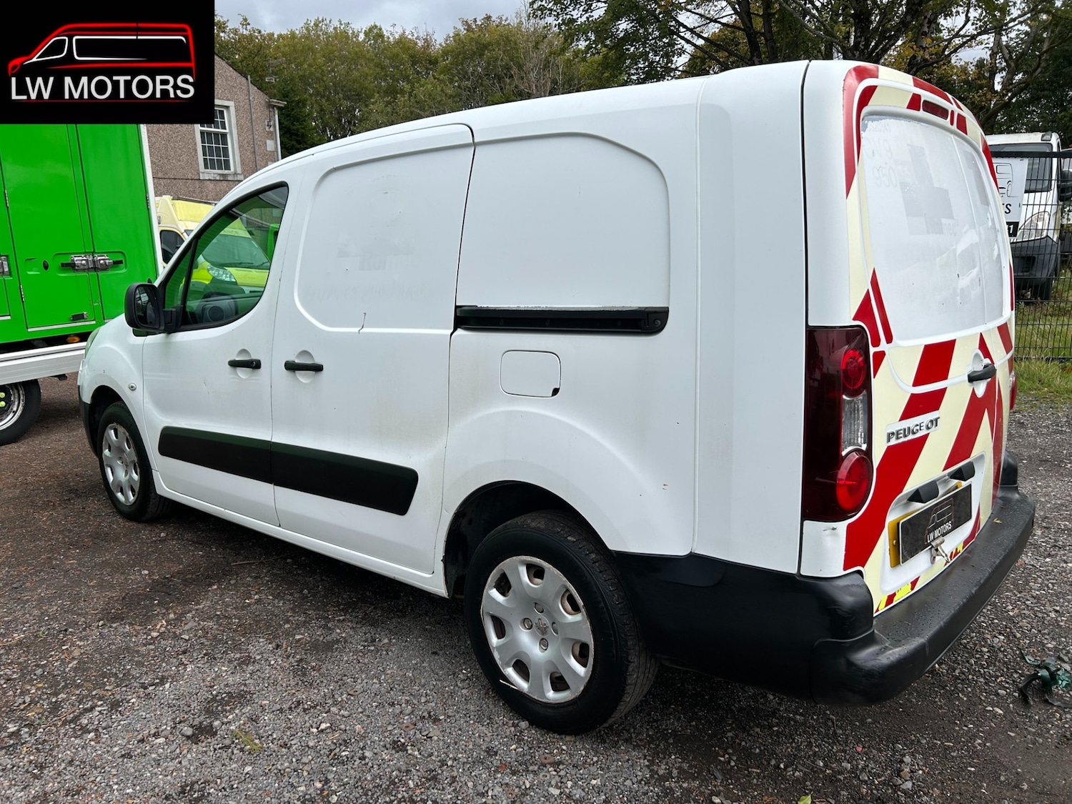 Used Peugeot Partner 2013 for sale - 76231629: Photo 6