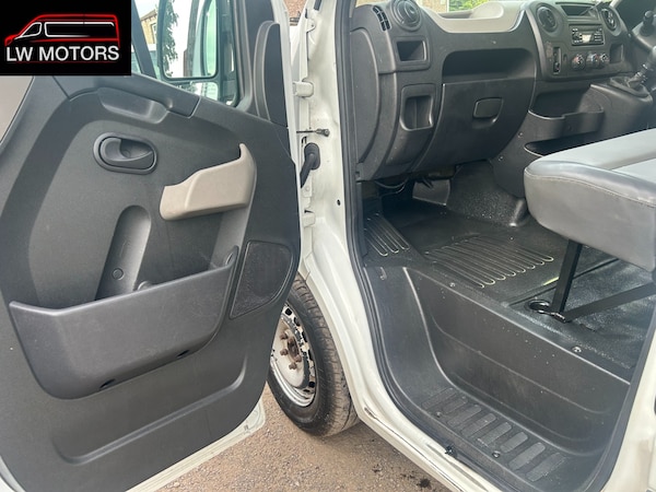 Used Vauxhall Movano 2015 for sale - 74745626: Photo 11