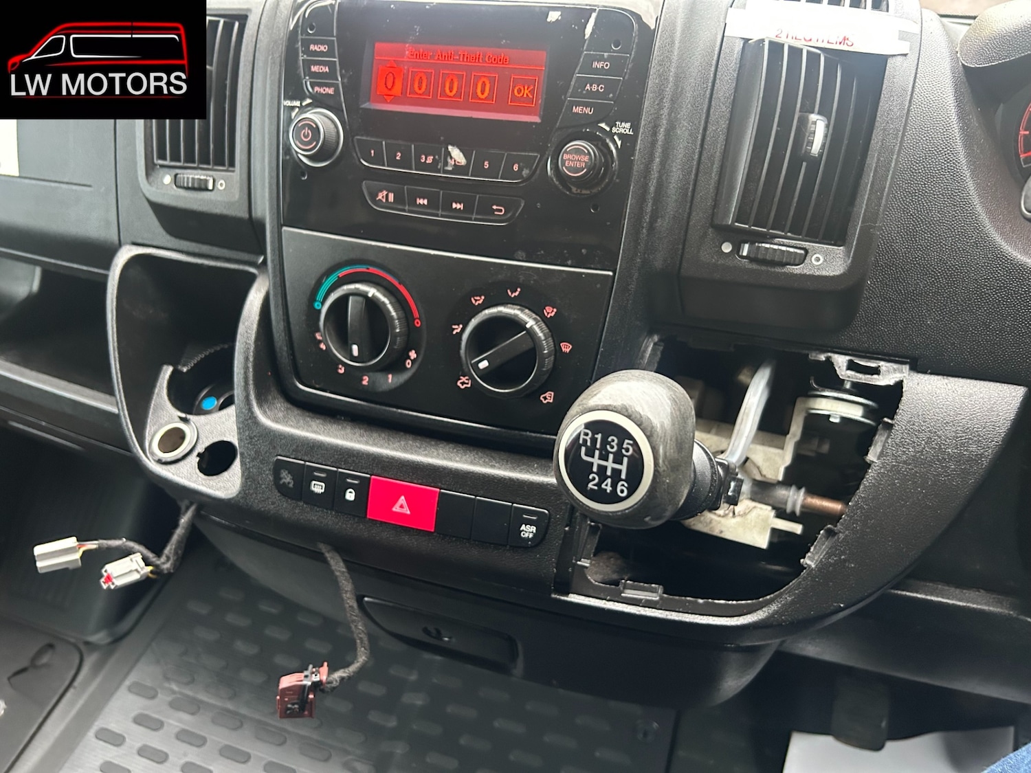 Used Peugeot Boxer 2014 for sale - 76450668: Photo 15