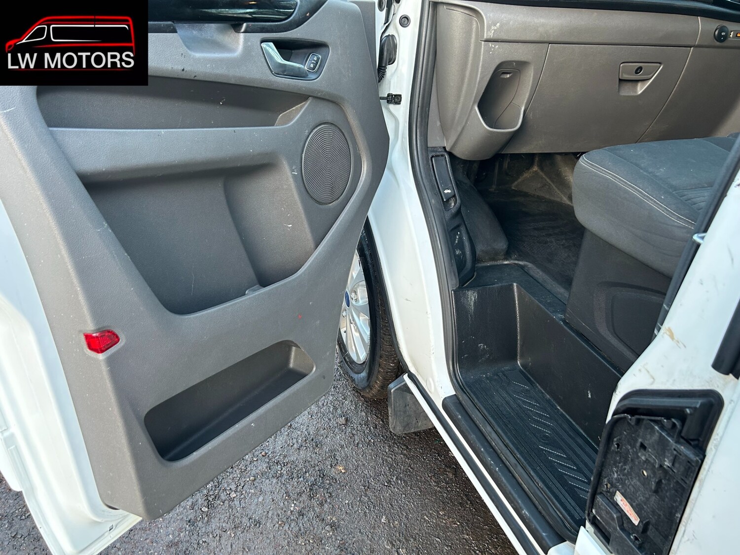 Used Ford Transit Custom 2021 for sale - 76641674: Photo 11